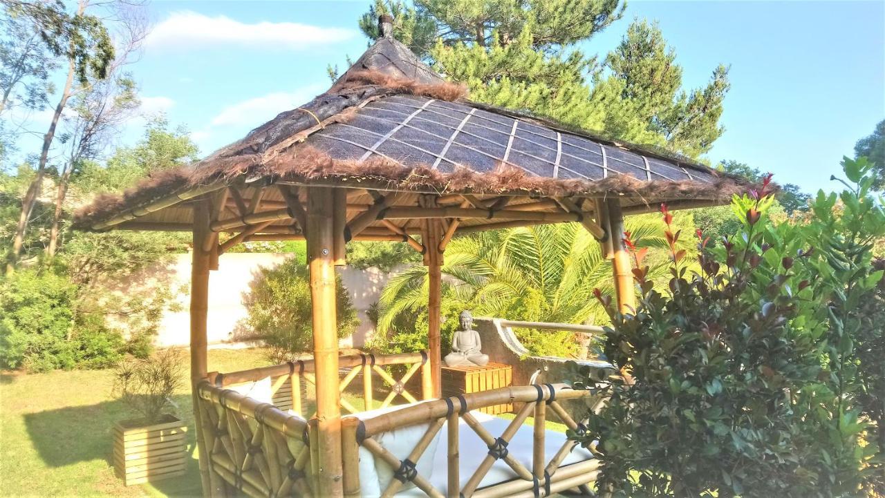 Hotel Les Jardins De Bormes, Sauna & Jacuzzi Ngoại thất bức ảnh
