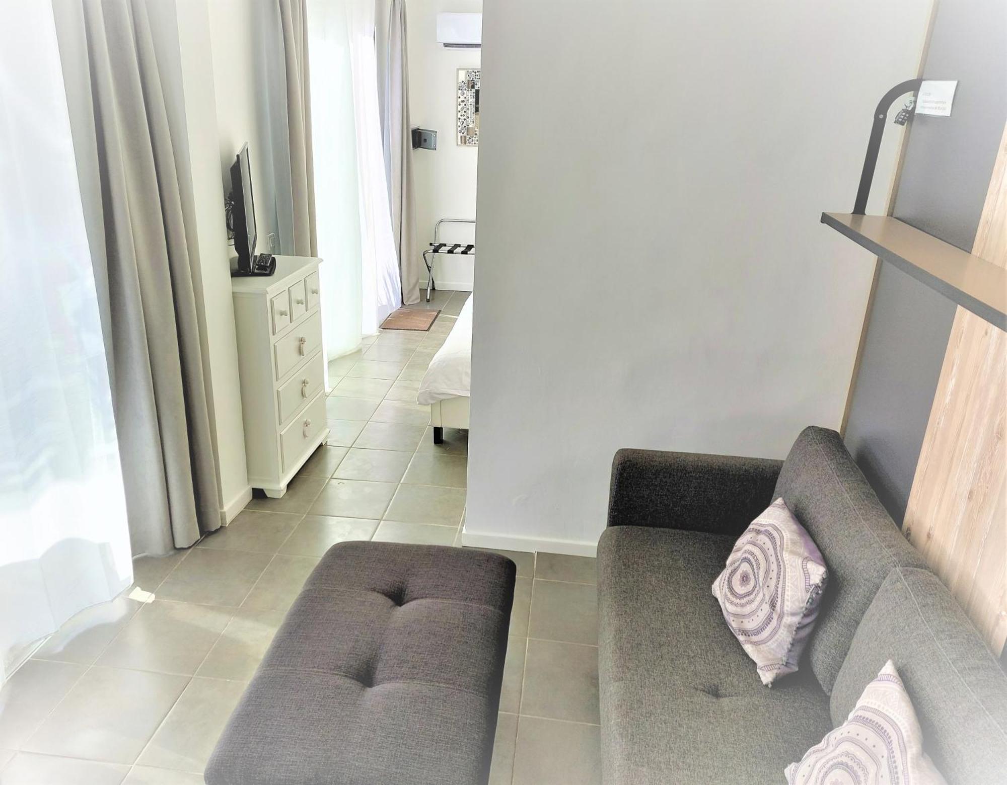 Hotel Les Jardins De Bormes, Sauna & Jacuzzi Phòng bức ảnh